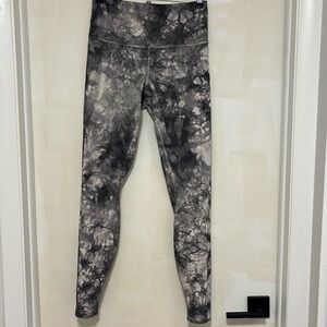 Lululemon Grey Tie Dye Leggings